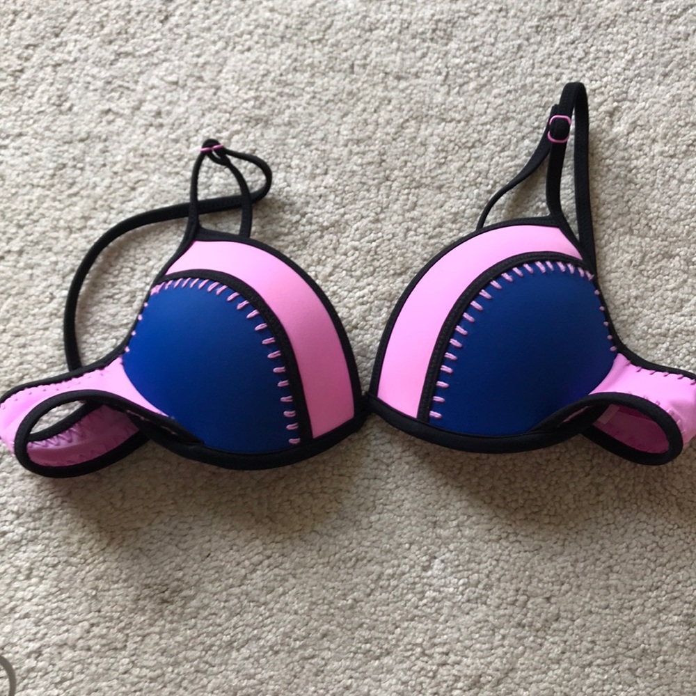 VS bikini top